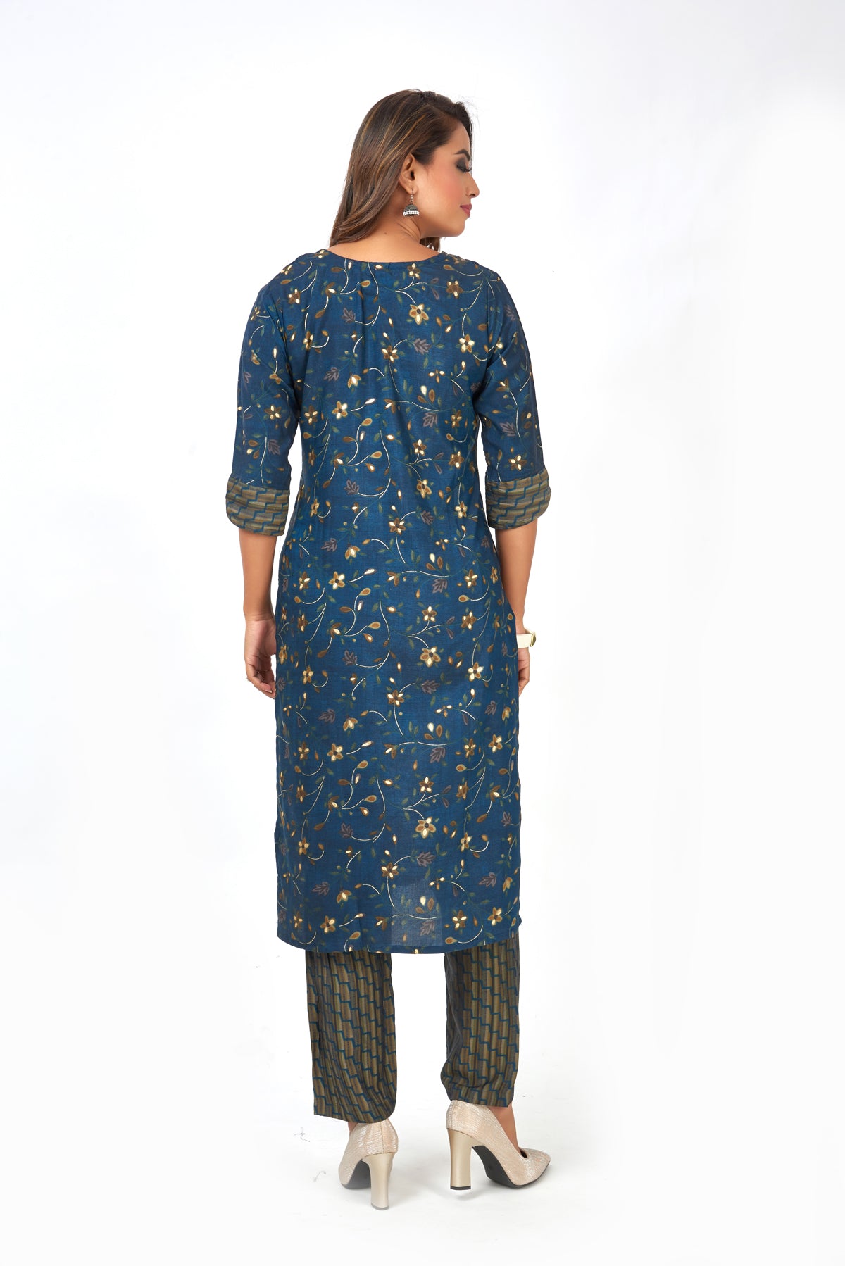 Printed Muslin Silk Straight Kurta Pant Set