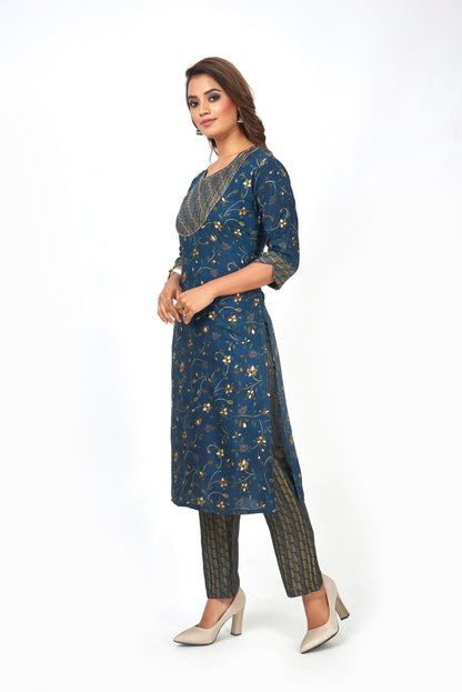 Printed Muslin Silk Straight Kurta Pant Set