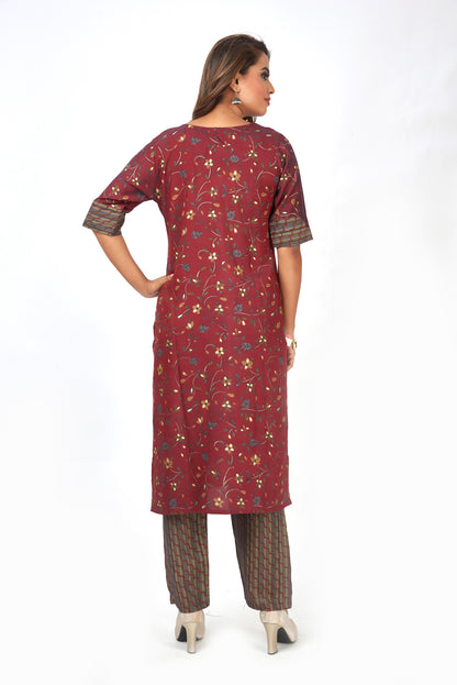 Printed Muslin Silk Straight Kurta Pant Set