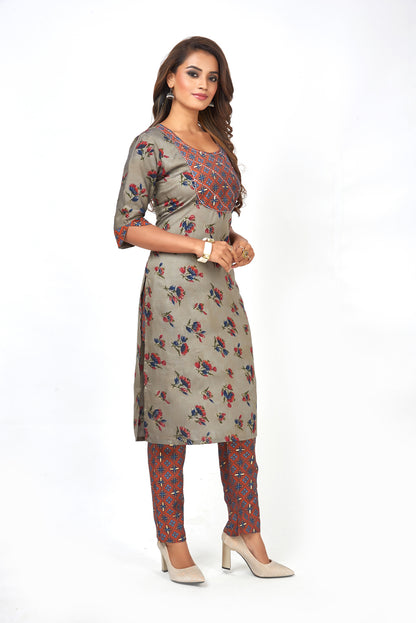 Printed Muslin Silk Straight Kurta Pant Set